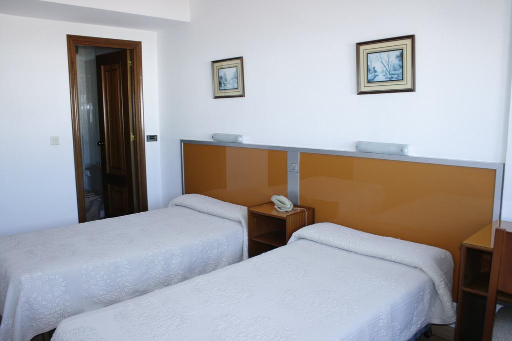 Hostal Liste Station A Coruña Pokój zdjęcie