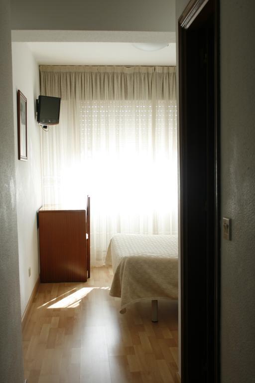 Hostal Liste Station A Coruña Pokój zdjęcie